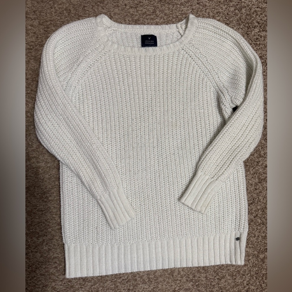 American Eagle Outfitters Cream Jegging Sweater
